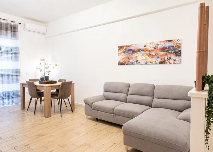 Rea House Colli Albani - B&brother's Apartament Rzym