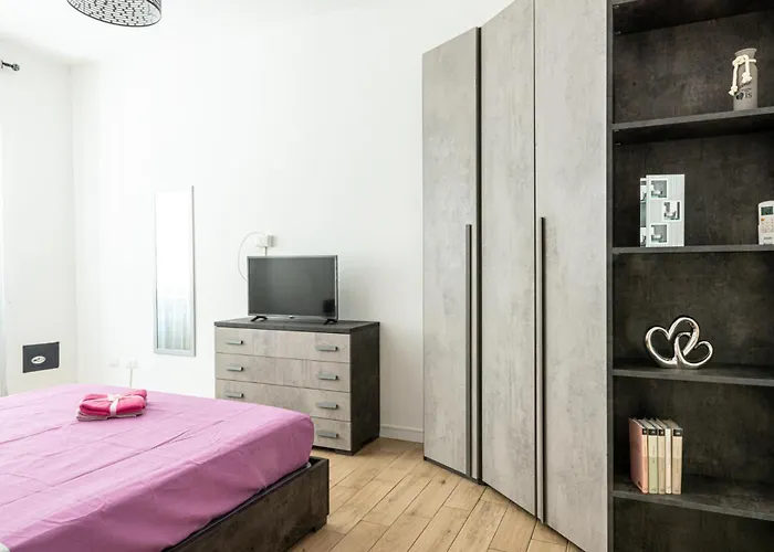 Rea House Colli Albani - B&brother's Apartament *